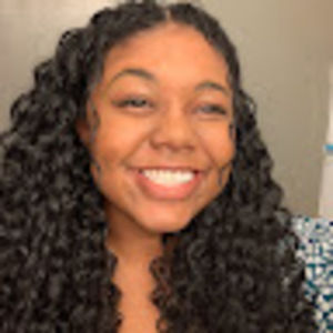 Meet your Posher, Danica